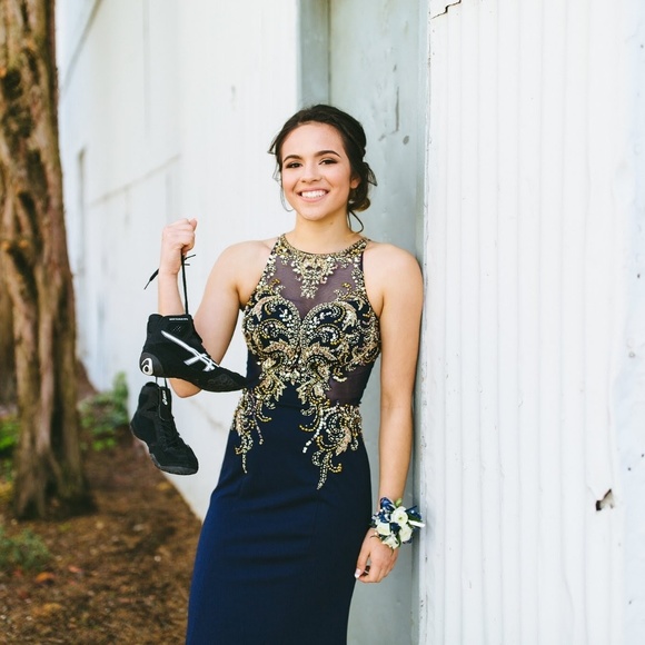 Elizabeth K Prom Dress - Picture 3 of 8